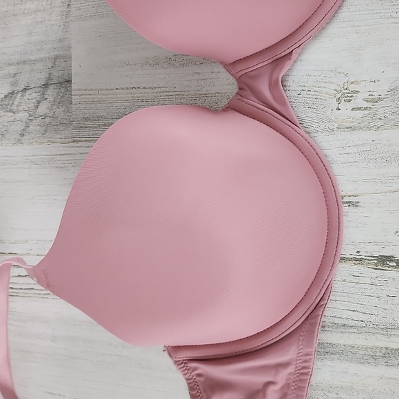 PINK Victoria's Secret rose wear everywhere t-shirt lightly lined Size 34D - Picture 7 of 9